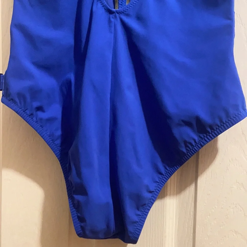 SHAN - Picture 7 of 14